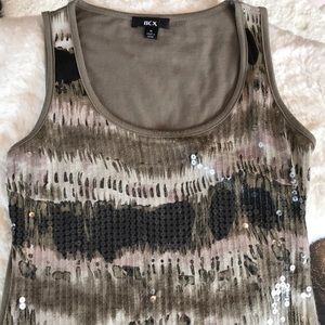Med Taupe Brown and Creme Sequin BCX Tank